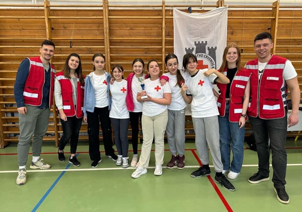 Naše sedmašice na natjecanju mladih Hrvatskog Crvenog križa